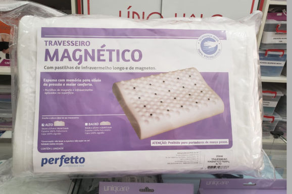 travesseiro magnético